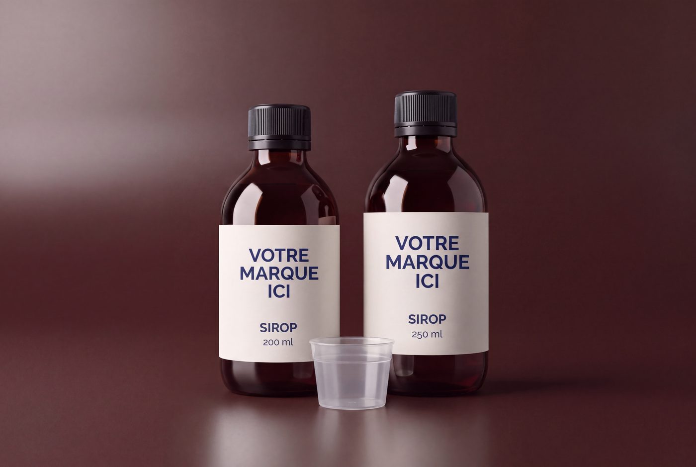 Sirops de compléments liquides en marque blanche en flacons de verre ambré de 200 et 250 ml avec gobelet doseur