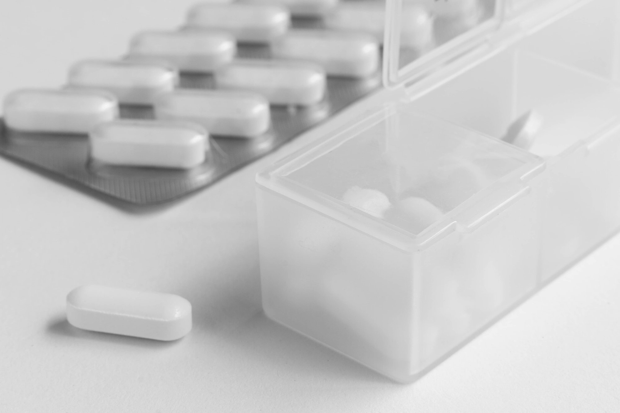 Food supplement tablets in blisters manufactured for private label